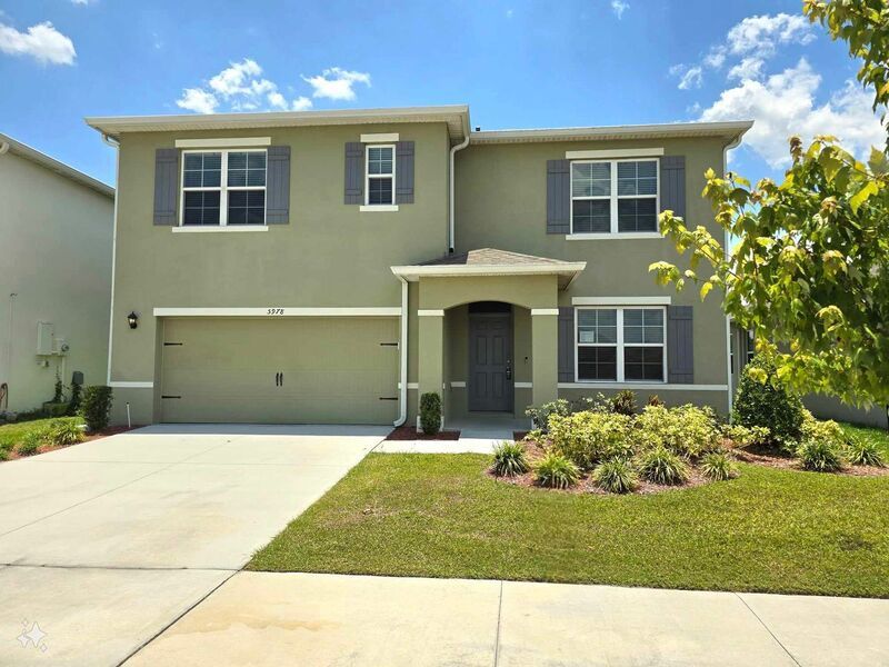 Spacious 5 bedroom/3 bathroom home in Riverstone Community, NOW AVAILABLE! property image
