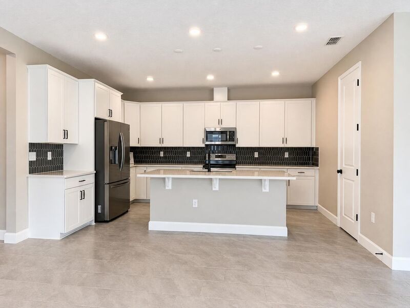 4/3 Home for Rent in S. Lakeland, NOW available! property image