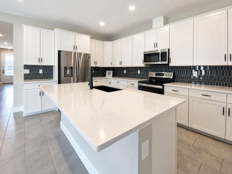 4/3 Home for Rent in S. Lakeland, NOW available! property image