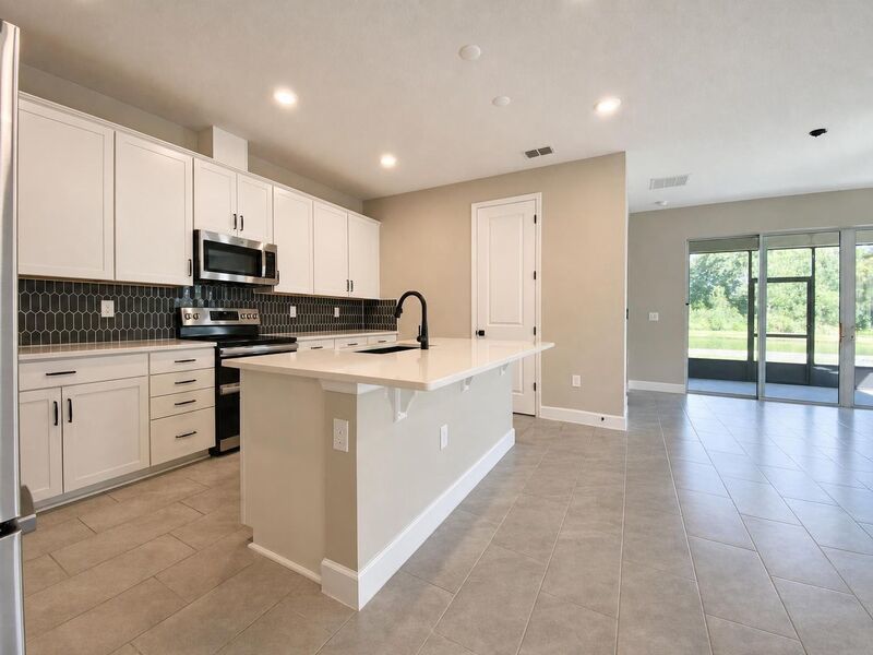 4/3 Home for Rent in S. Lakeland, NOW available! property image