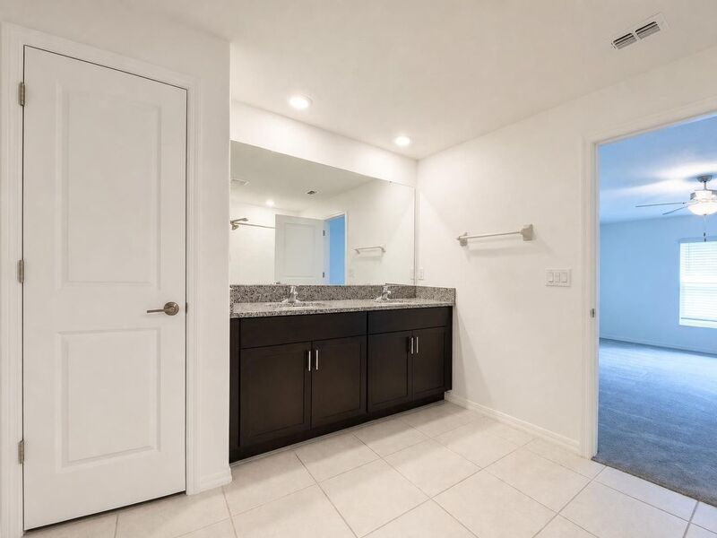 Beautiful 4 Bedroom / 2 Bath Home in Saddle Creek Preserve property image