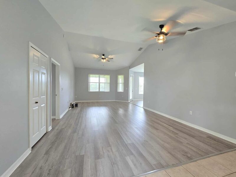 3 Bed/2 Bath Condo in Carillon Lakes for RENT property image