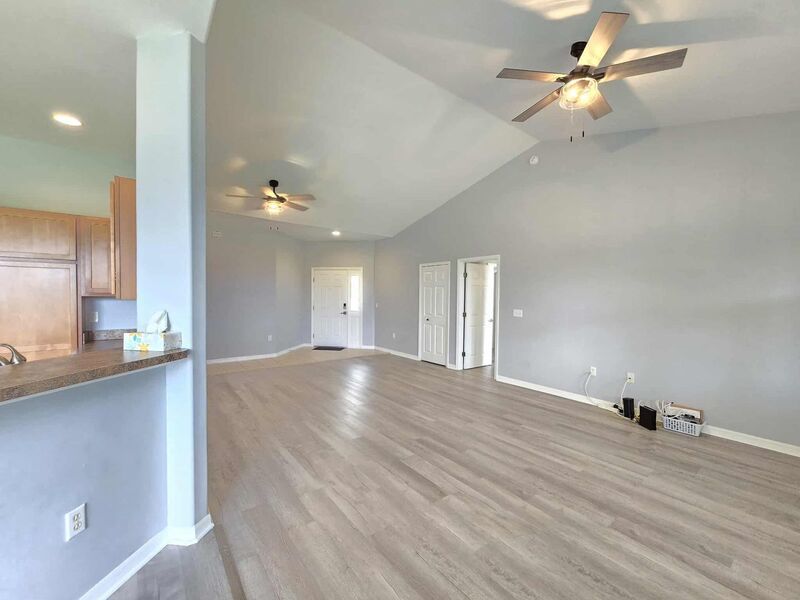3 Bed/2 Bath Condo in Carillon Lakes for RENT property image
