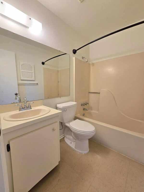 2 Bed / 1.5 Bath For RENT in South Lakeland property image