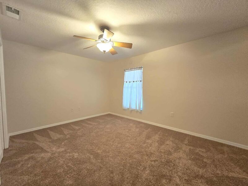 Beautifully Updated Home in Central Bartow – Move-In Ready! property image