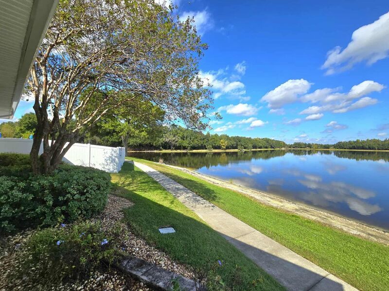 3 Bed/2 Bath Condo in Carillon Lakes for RENT property image