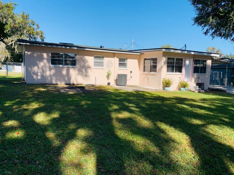 3 Bed/2 Bath with Bonus Room Home for RENT by Lake Parker property image