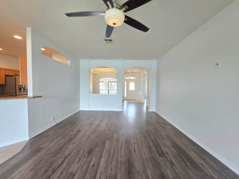 Waterfront home for RENT! 4 bed/2.5 bath property image