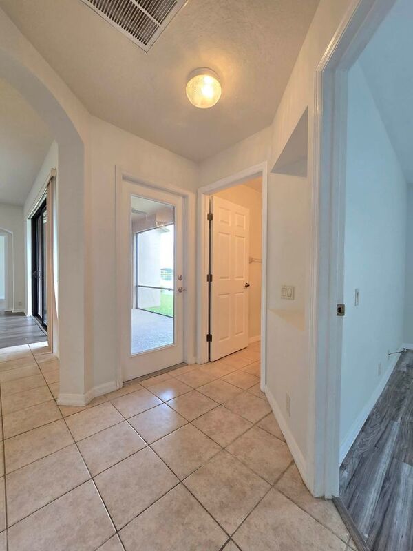 Waterfront home for RENT! 4 bed/2.5 bath property image