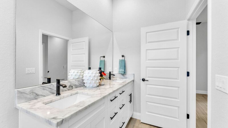 Stunning New Construction Villa for Rent Near Lake John property image