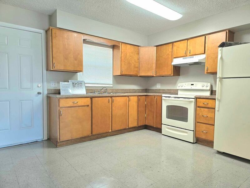 603 E Garden St: 2 Bedroom/ 1.5 Bath NOW FOR RENT property image