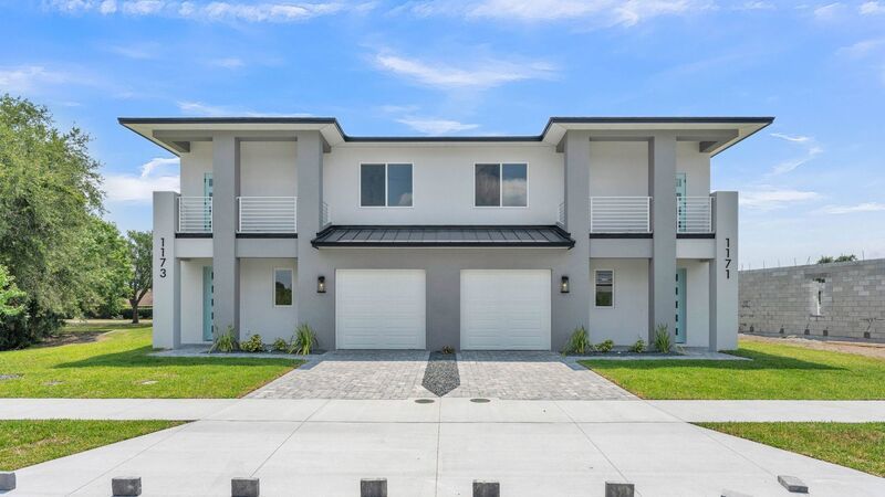 Stunning New Construction Villa for Rent Near Lake John property image