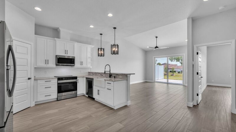 Stunning New Construction Villa for Rent Near Lake John property image