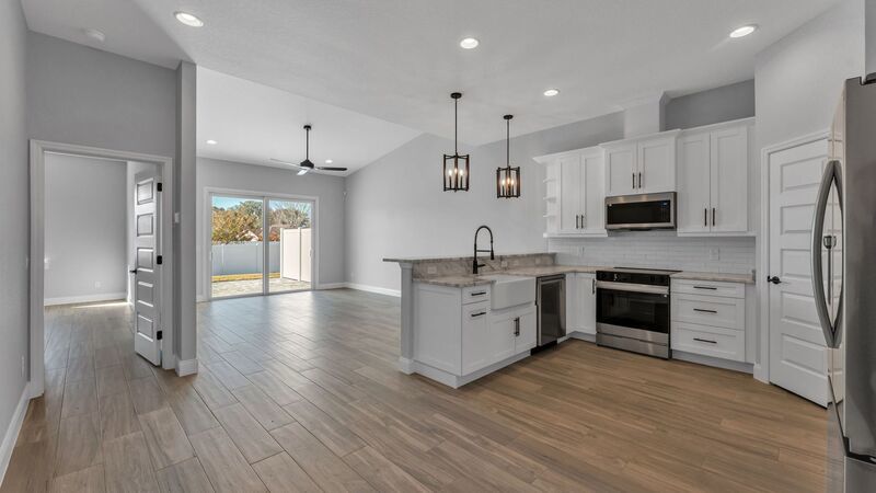 Stunning New Construction Villa for Rent Near Lake John property image