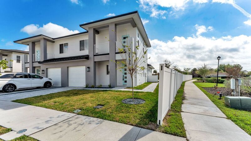 Stunning New Construction Villa for Rent Near Lake John property image