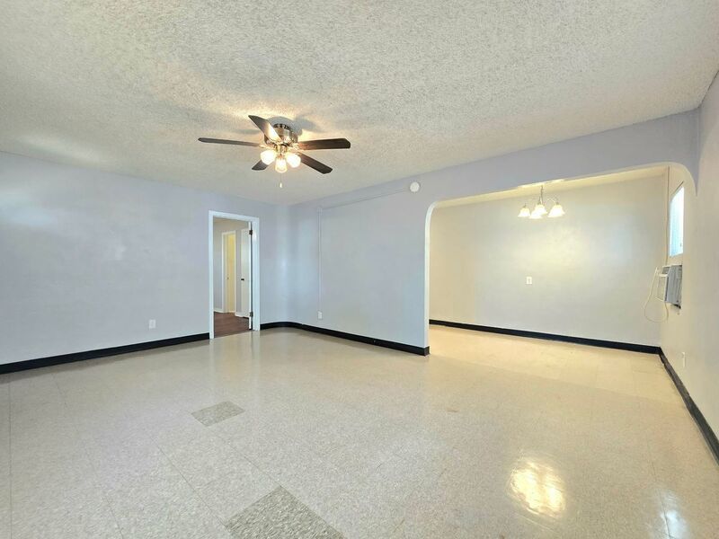 Charming 1bed/1bath FOR RENT: 715 S. Missouri Ave. #5 property image