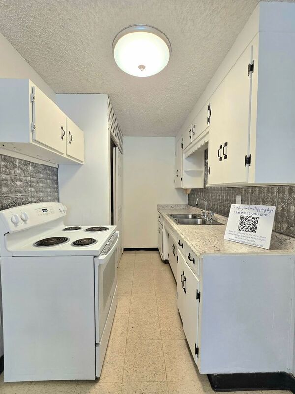 Charming 1bed/1bath FOR RENT: 715 S. Missouri Ave. #5 property image