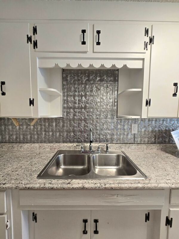 Charming 1bed/1bath FOR RENT: 715 S. Missouri Ave. #5 property image