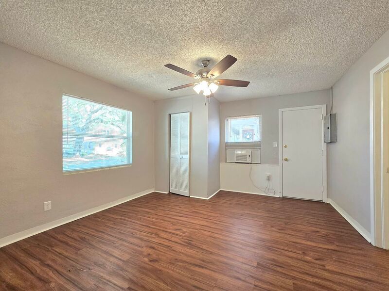 Charming 1bed/1bath FOR RENT: 715 S. Missouri Ave. #5 property image